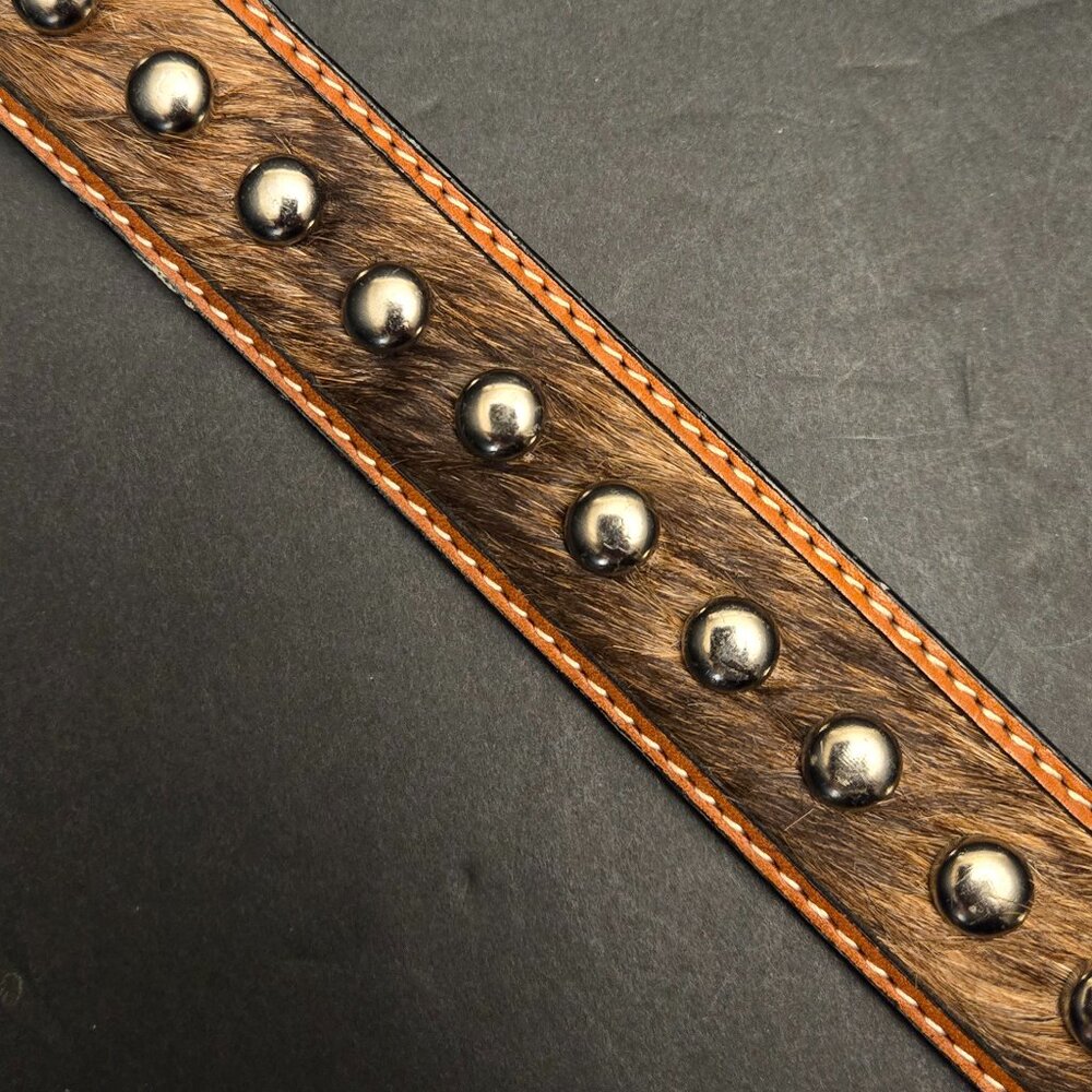 LEATHER COWHAIR BELT - Picture 3 of 7